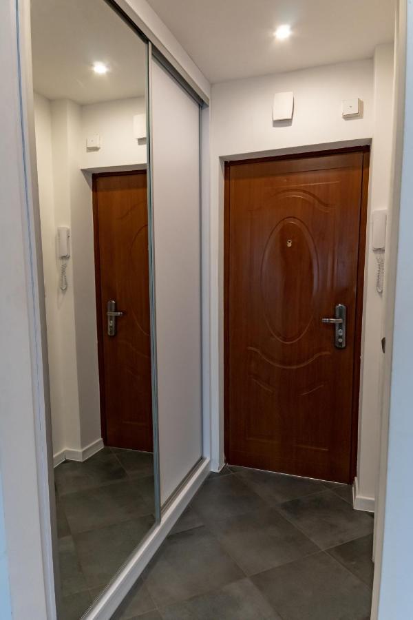Chalubinskiego Przytulne Mieszkanie Przy Parku, Blisko Dworca Radom Exterior photo